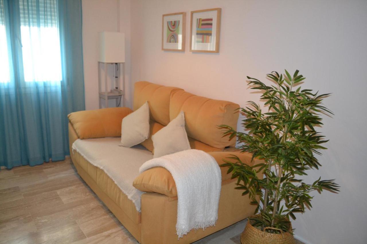 Apartamento Posidonia Free Parking Cadiz Luaran gambar