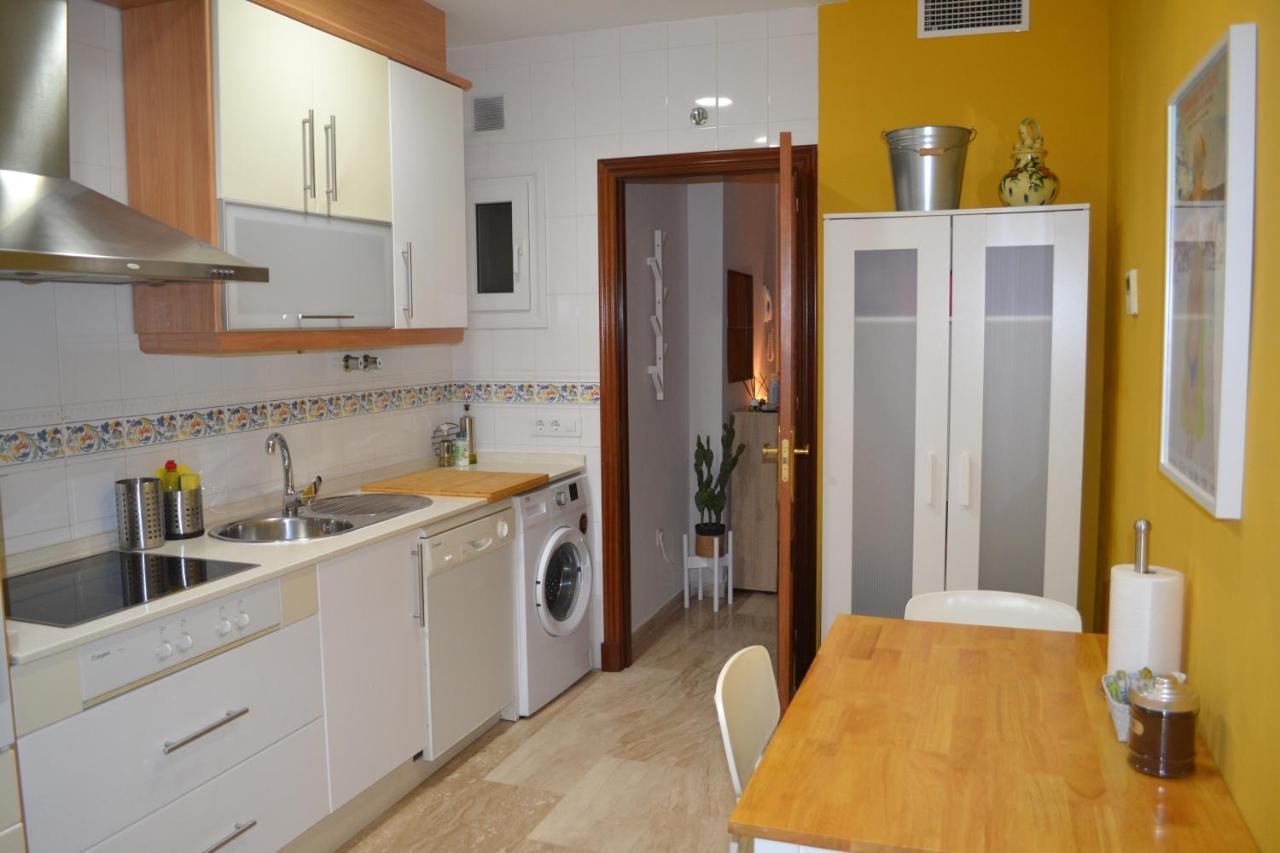 Apartamento Posidonia Free Parking Cadiz Luaran gambar